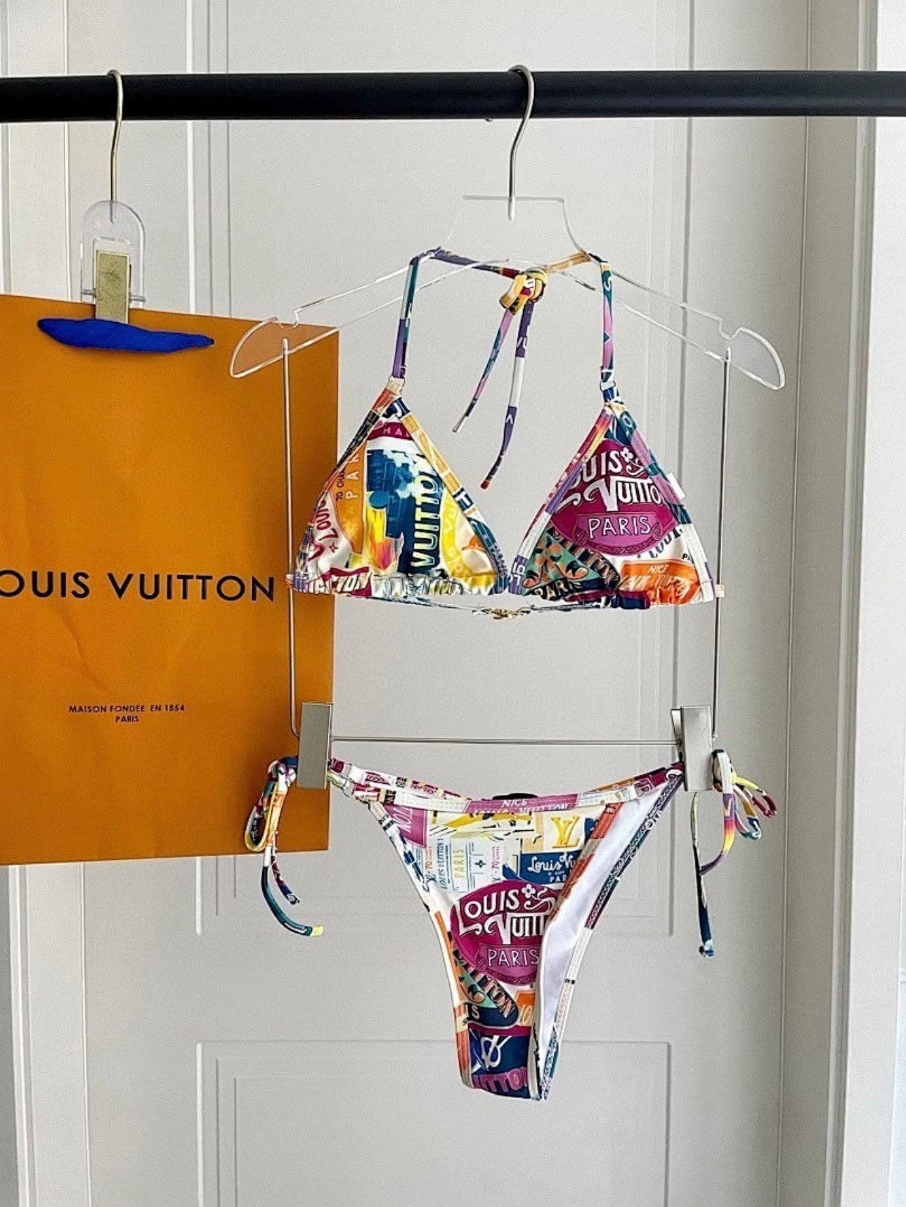 Shopping spree bikini